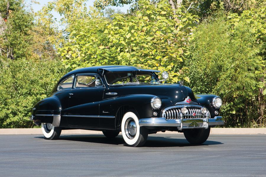  Buick Roadmaster Sedanet (76S-4707) 1946 года  (фото 1 из 26)